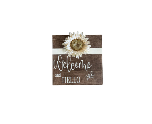 Welcome and Hello Wooden Wall Decor
