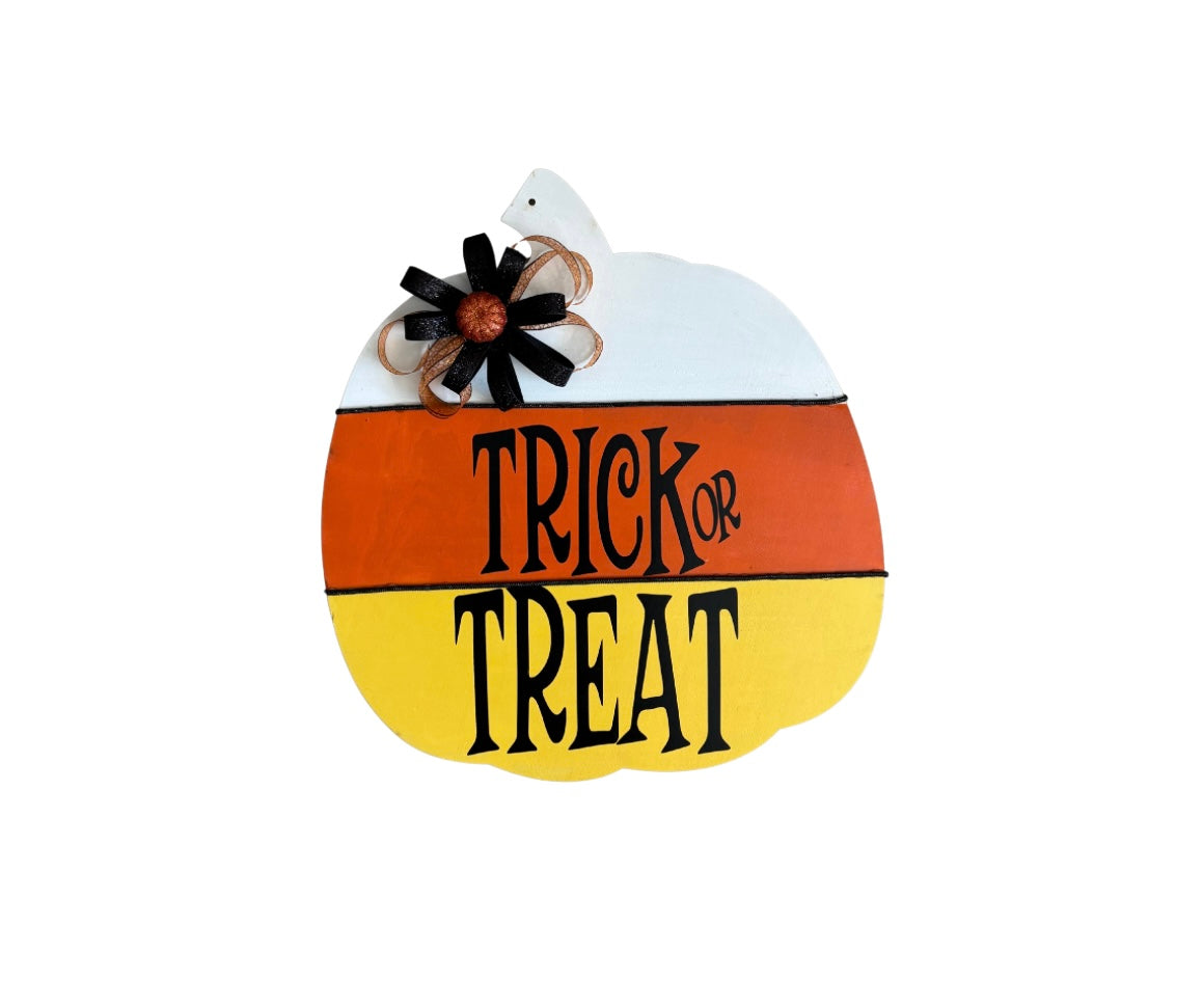 Trick Or Treat Wooden Wall Decor