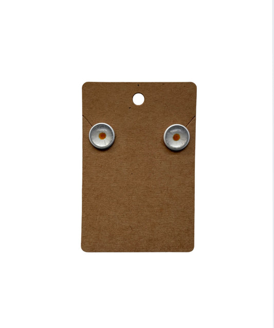 White Daisy Stud Earrings
